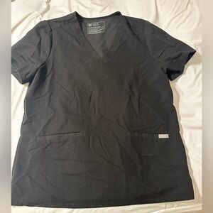 FIGS Casma Three-Pocket Scrub Top color: black size:large .